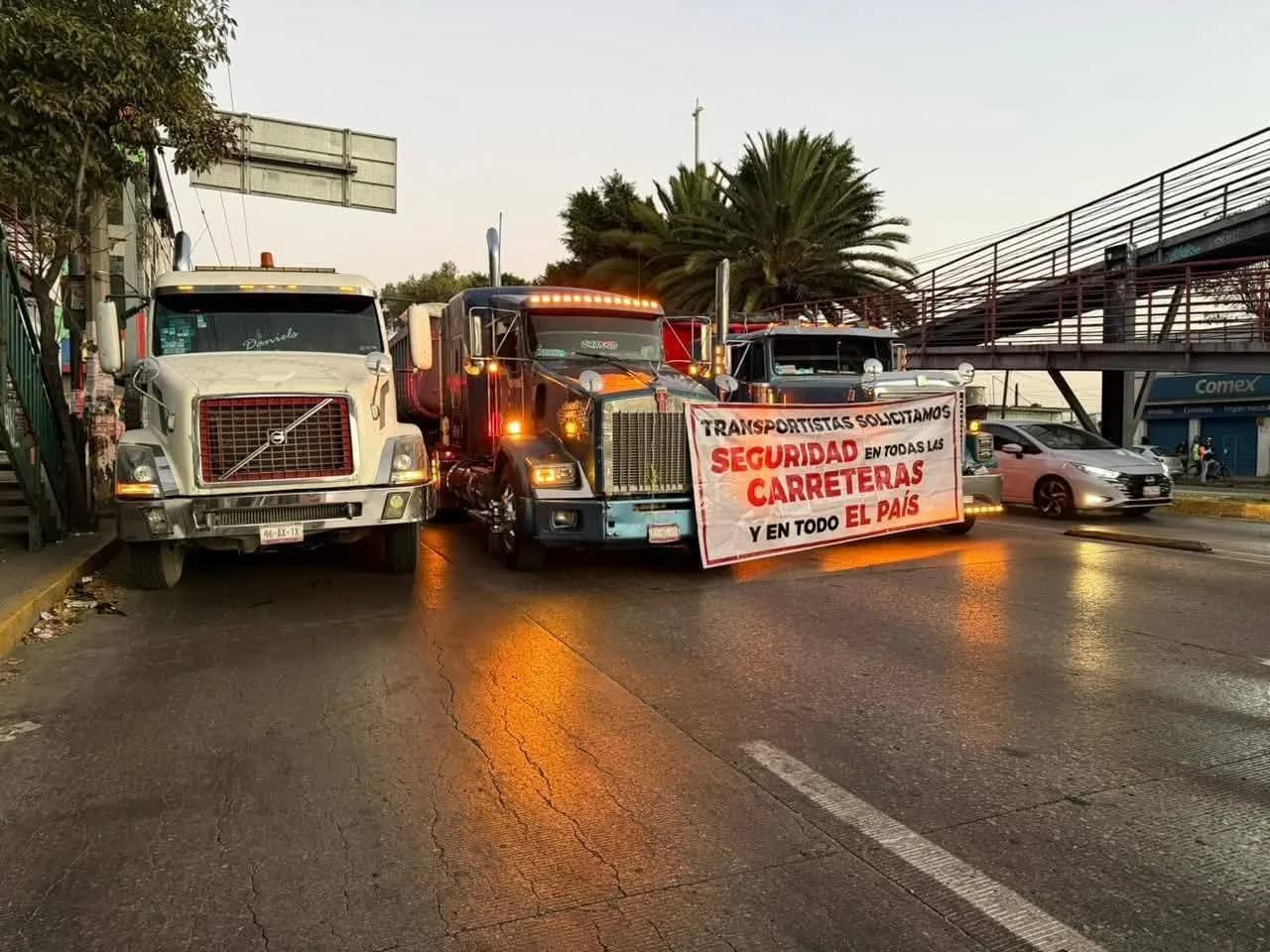 Paro nacional de autotransporte paraliza carreteras en 19 estados ante crisis de seguridad vial