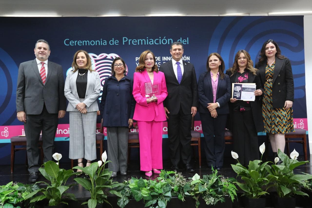 Gobierno de Hermosillo recibe Premio de Innovación y Buenas Prácticas en la Protección de Datos Personales 2023