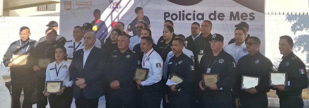 Reconocimiento a 20 Policías de Hermosillo