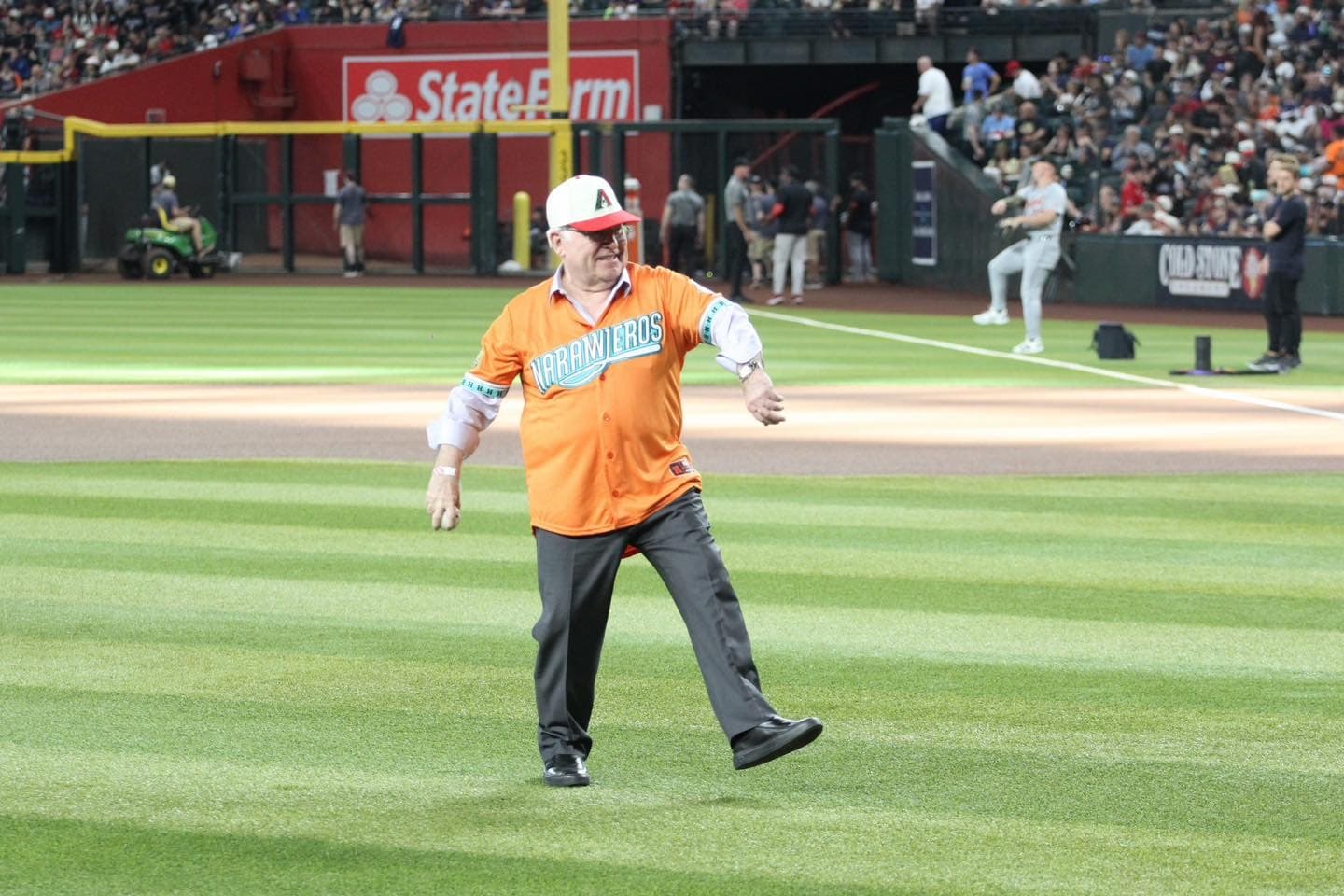 Los Campeones Naranjeros celebraron el Día de la Herencia Mexicana en el Chase Field. el sábado