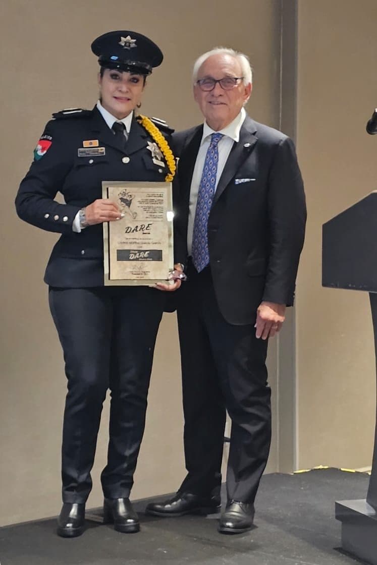Policía de Hermosillo recibe reconocimiento de DARE América