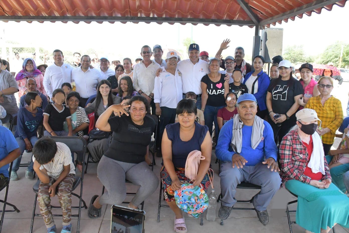 Poblado Miguel Alemán tiene dos nuevos parques; Toño Astiazarán los entregó