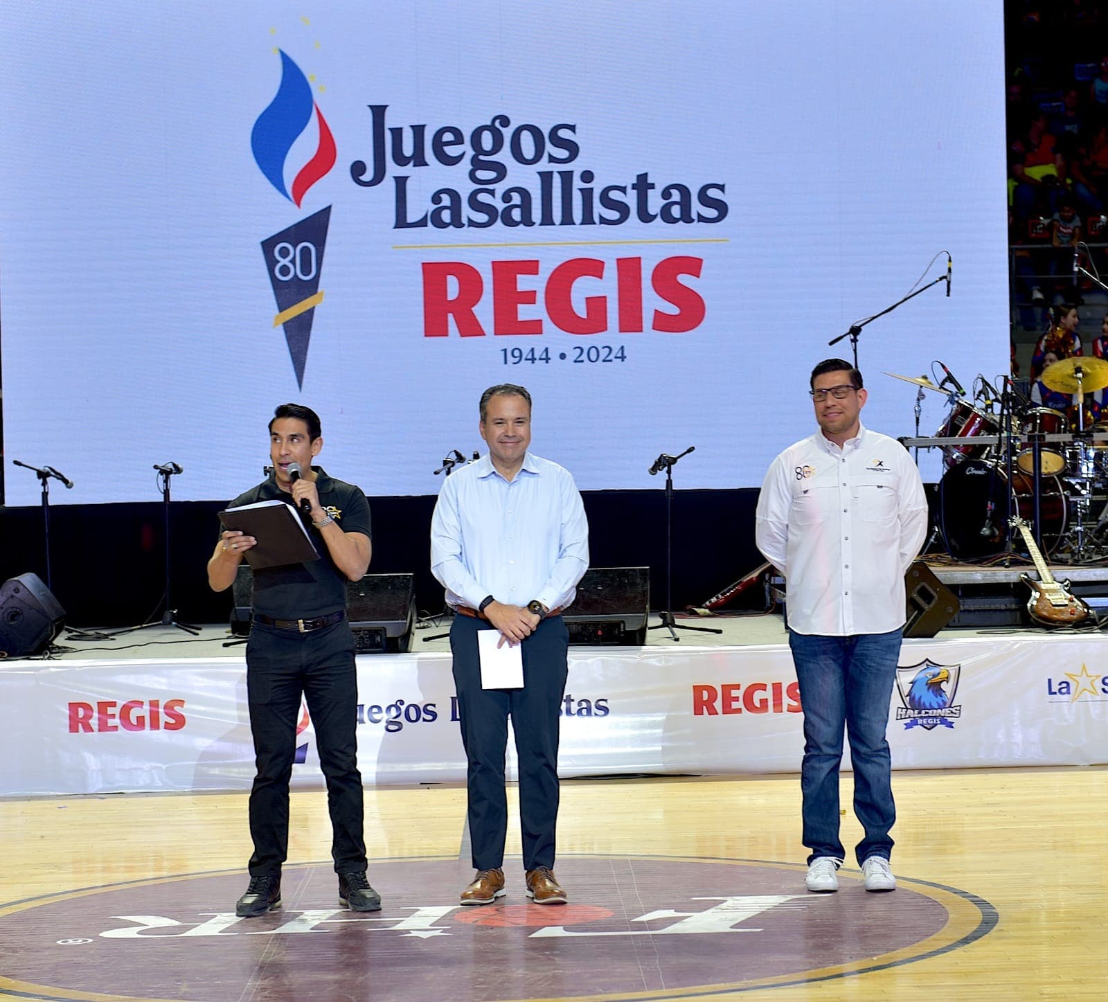 Toño Astiazarán refrenda compromiso con el deporte y la juventud
