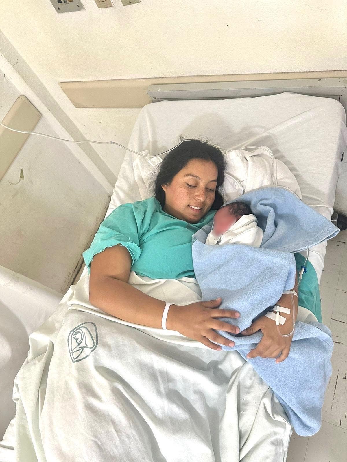 Recibe IMSS Sonora primer bebé de 2025 en el estado