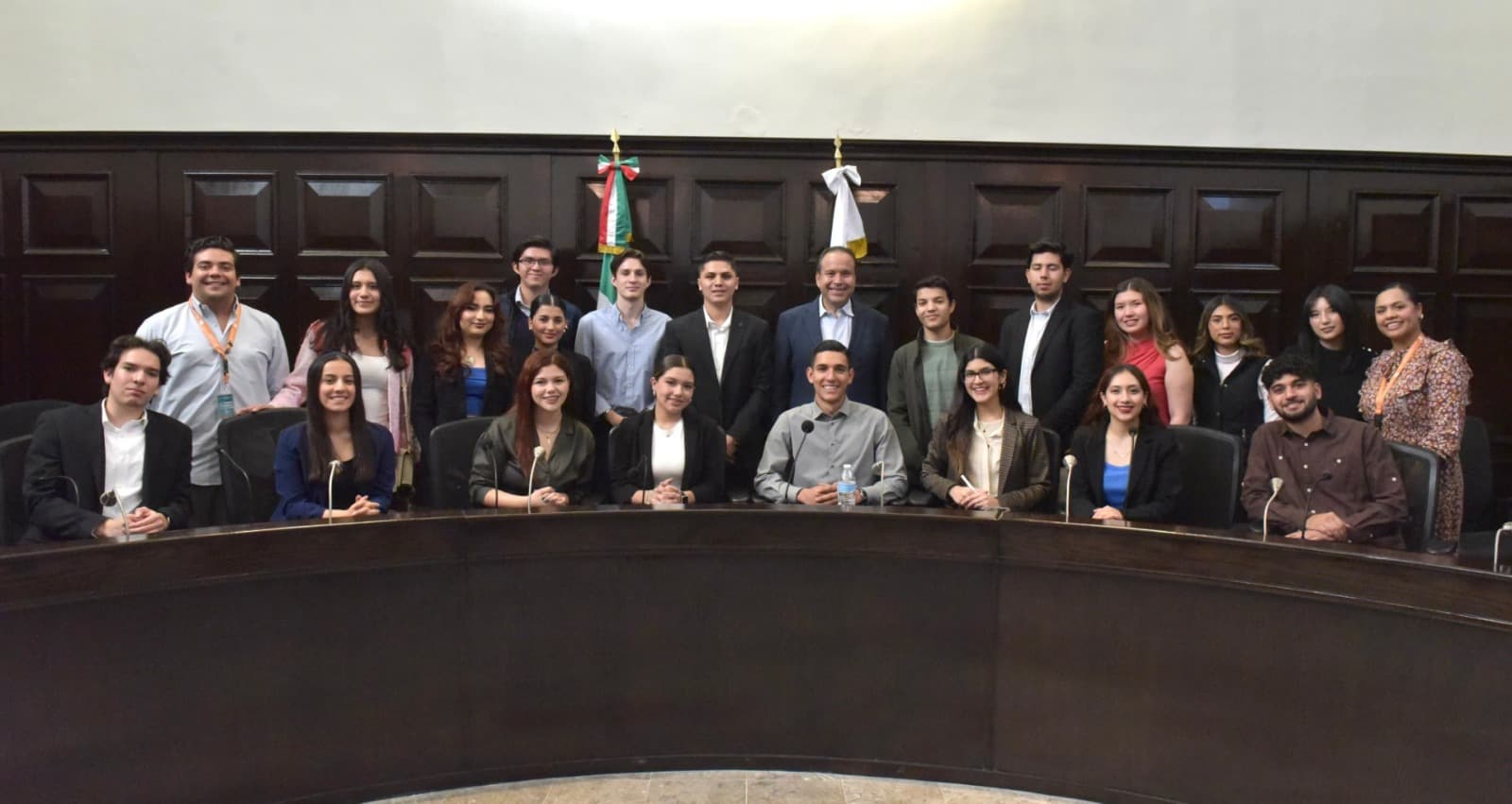 Toño Astiazarán suma a jóvenes para trabajar a favor de Hermosillo