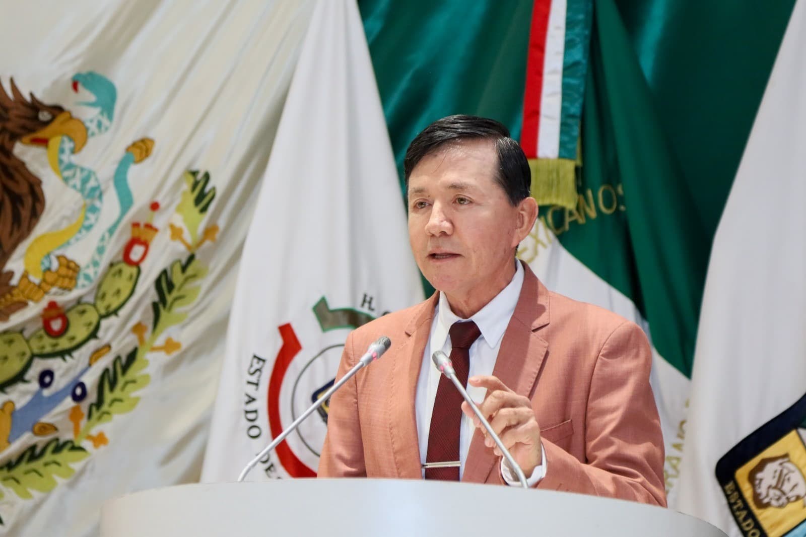 Diputado Raúl "El Pollo" Castelo propone que los municipios expidan la Constancia de Notorio Arraigo, en materia de asociaciones religiosas
