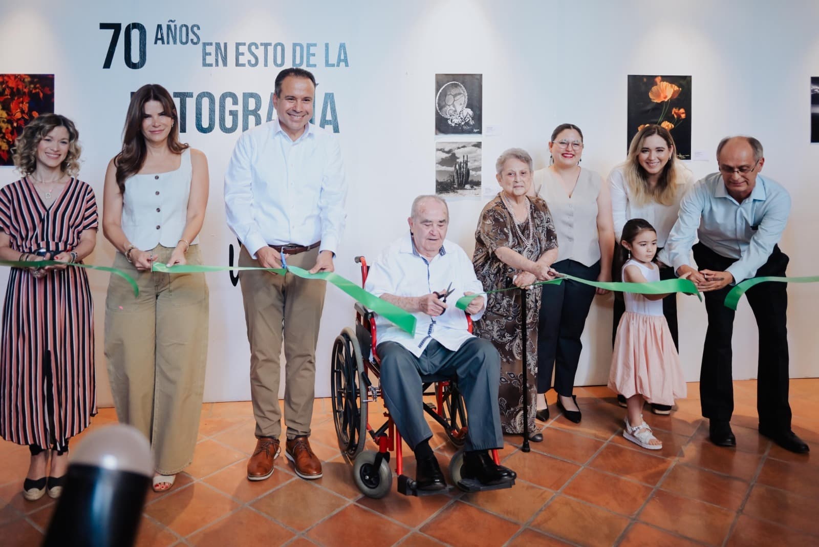 Alcalde Toño Astiazarán y Patty Ruibal inauguran la Ruta del Arte con homenaje a Memo Moreno