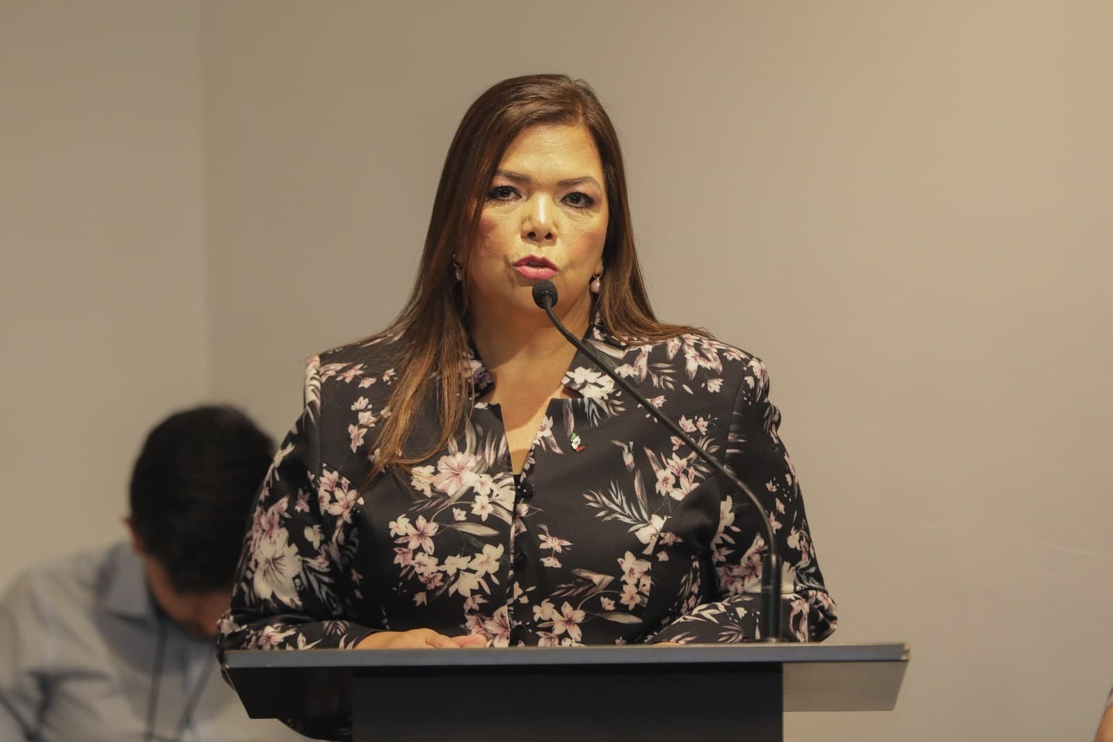 Diputada Gabriela Tapia socializa reformas a la Ley del Isssteson
