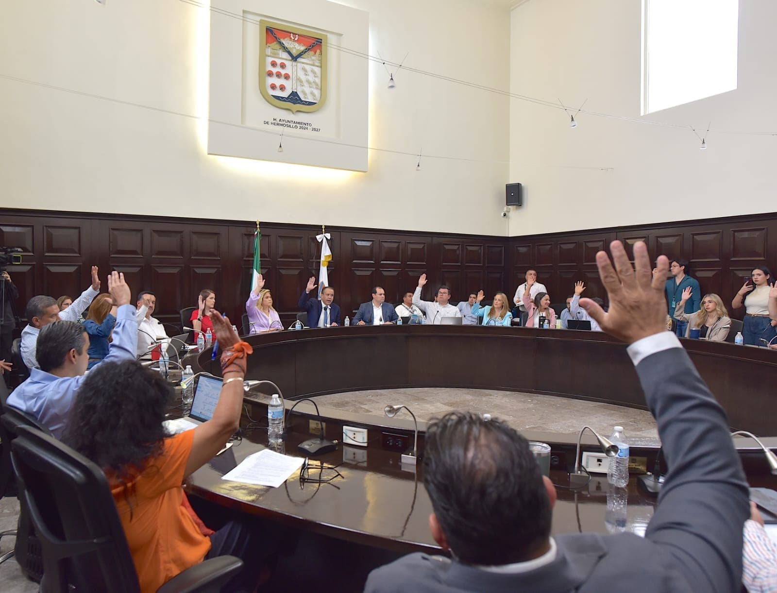 Cabildo de Hermosillo aprueba que arcos de seguridad emitan “foto multas” para prevenir accidentes por exceso de velocidad