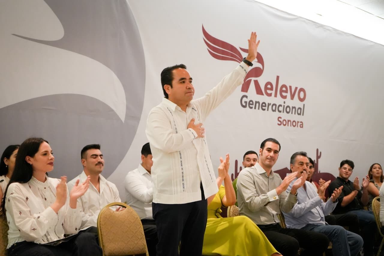 Senador Heriberto Aguilar llama a la juventud a defender las causas del pueblo durante el Foro “Juventud y Gobernanza”