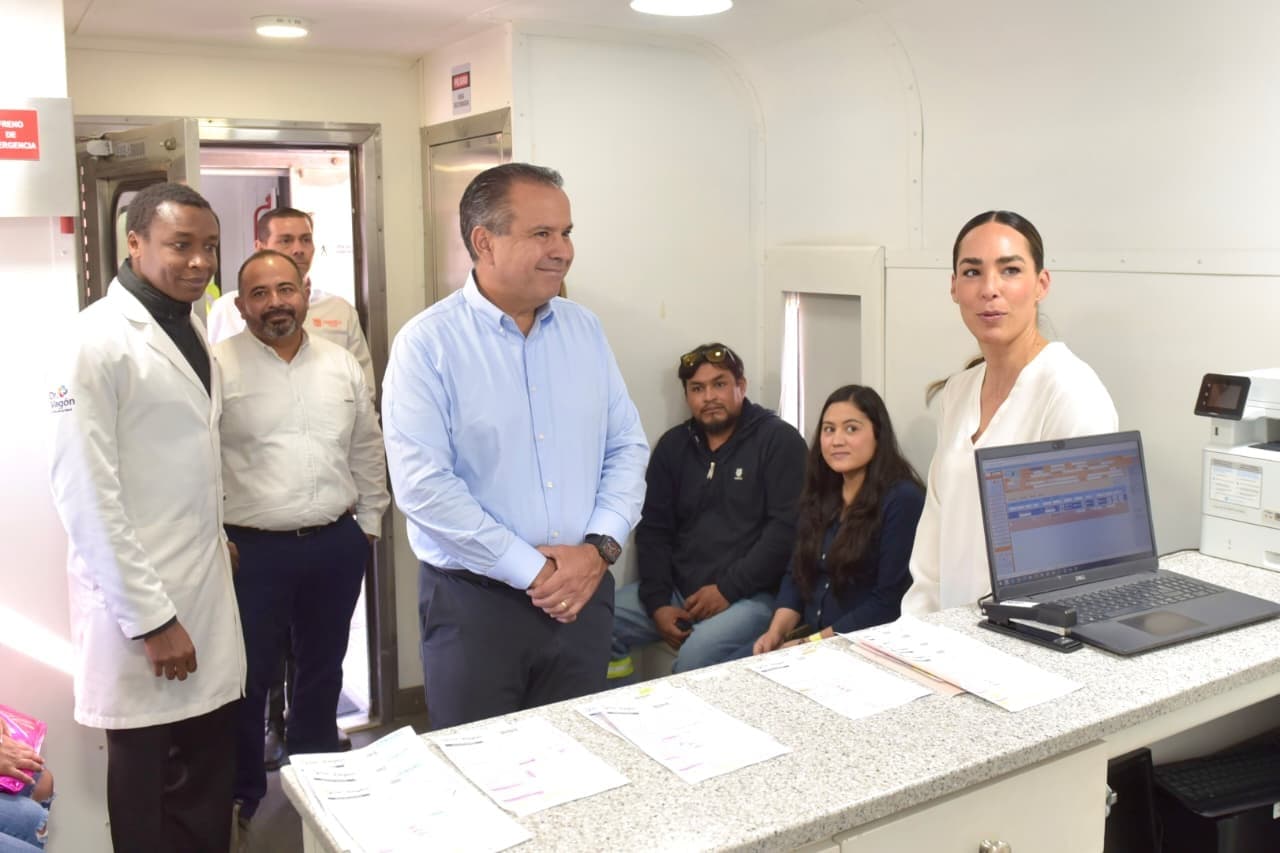 Toño Astiazarán da la bienvenida a servicios de salud del Dr. Vagón en Hermosillo