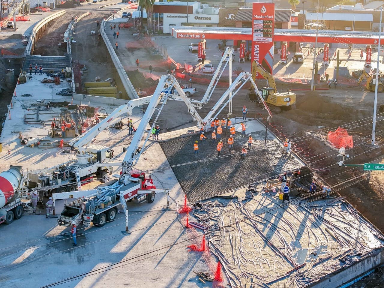 Anuncia Toño Astiazarán avance del 76.8 por ciento en construcción del Paso a Desnivel Colosio y Solidaridad