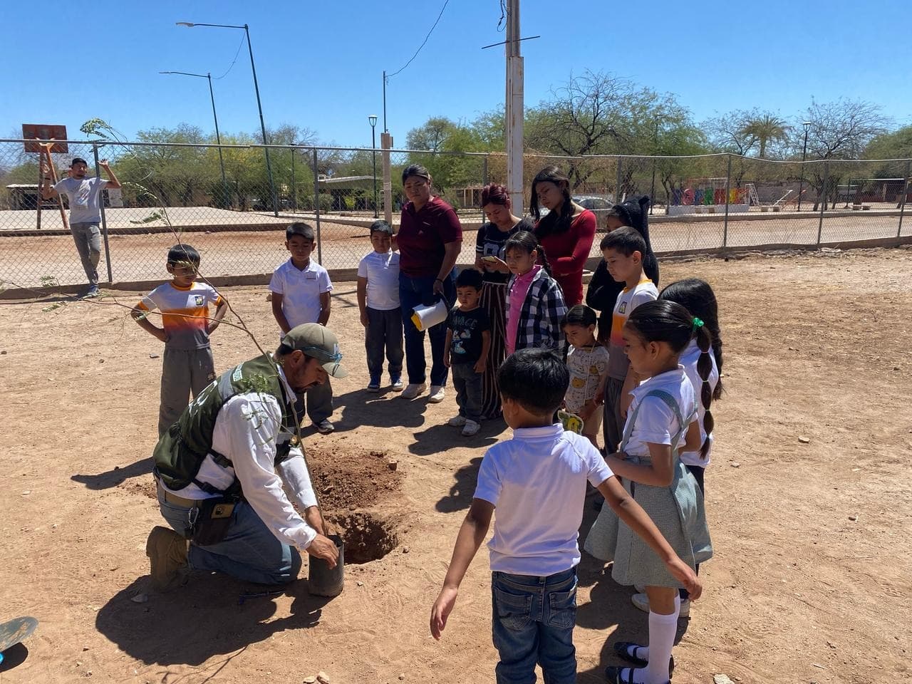 Ayuntamiento de Hermosillo impulsa más de 160 acciones de educación ambiental y reforestación durante 2025