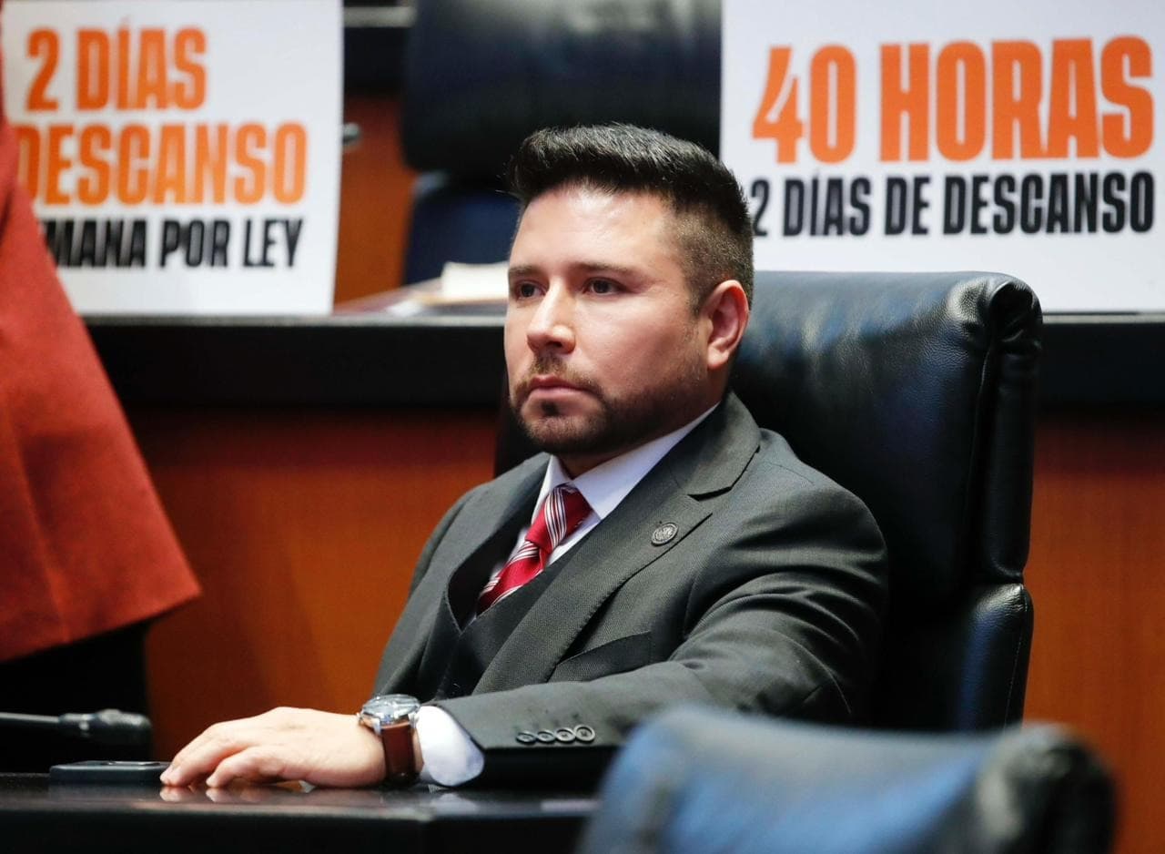 En materia de derechos laborales no debe haber pasos atrás: senador Iván Jaimes