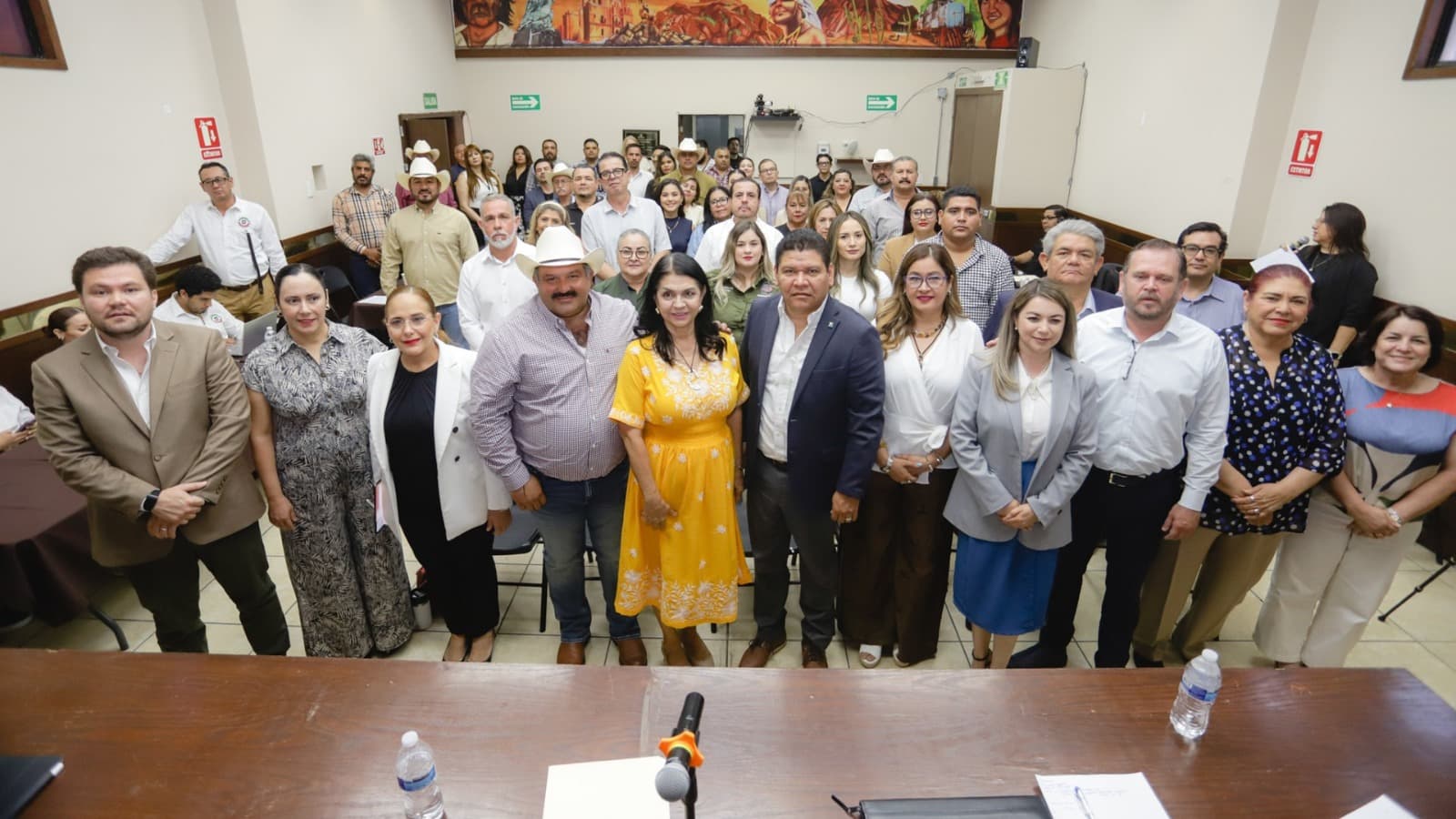 Congreso de Sonora realiza parlamento abierto para analizar reforma municipal en materia electoral