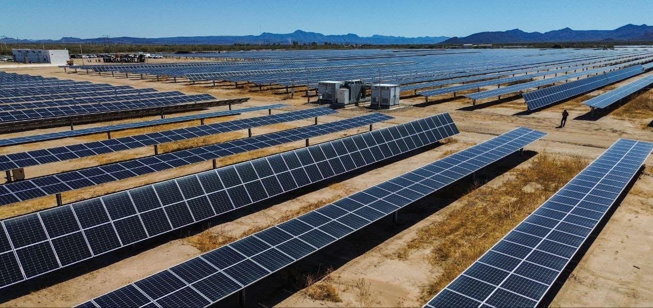 En operación al 100% dos etapas de la planta solar más grande de Latinoamérica: Gobernador Durazo