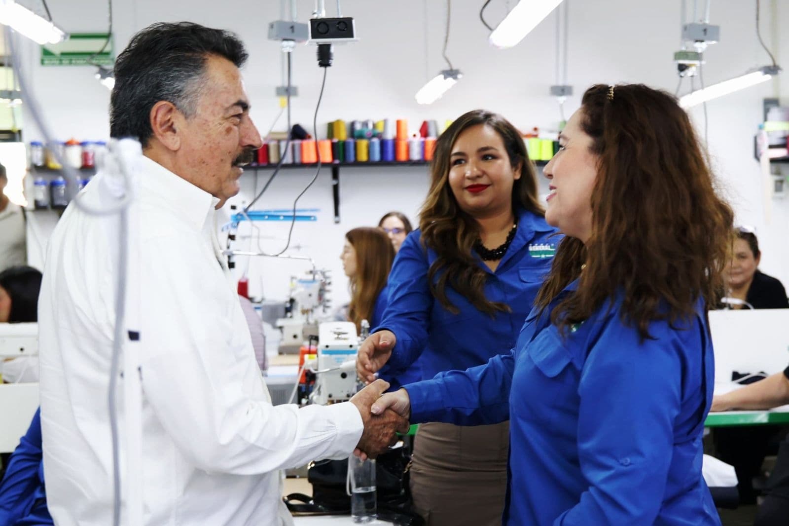 “La fuerza de Sonora está en su gente”: Javier Lamarque al escuchar a mujeres trabajadoras y presidentes municipales de la sierra