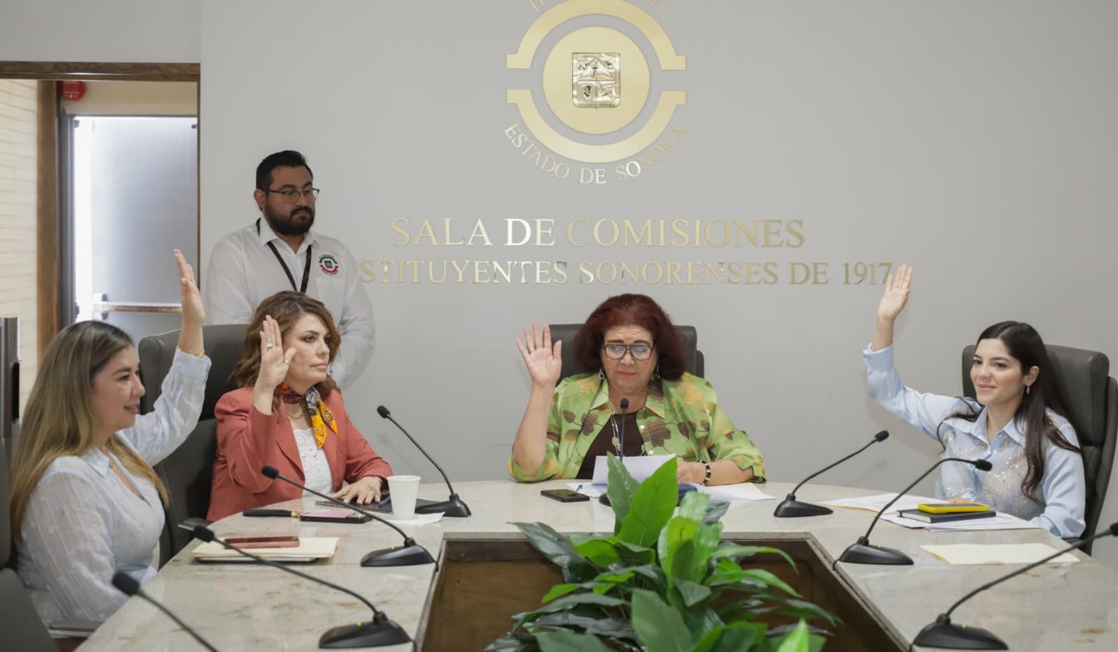 Congreso de Sonora aprueba proyecto de convocatoria para la Presea del Poderío de las Mujeres 2026