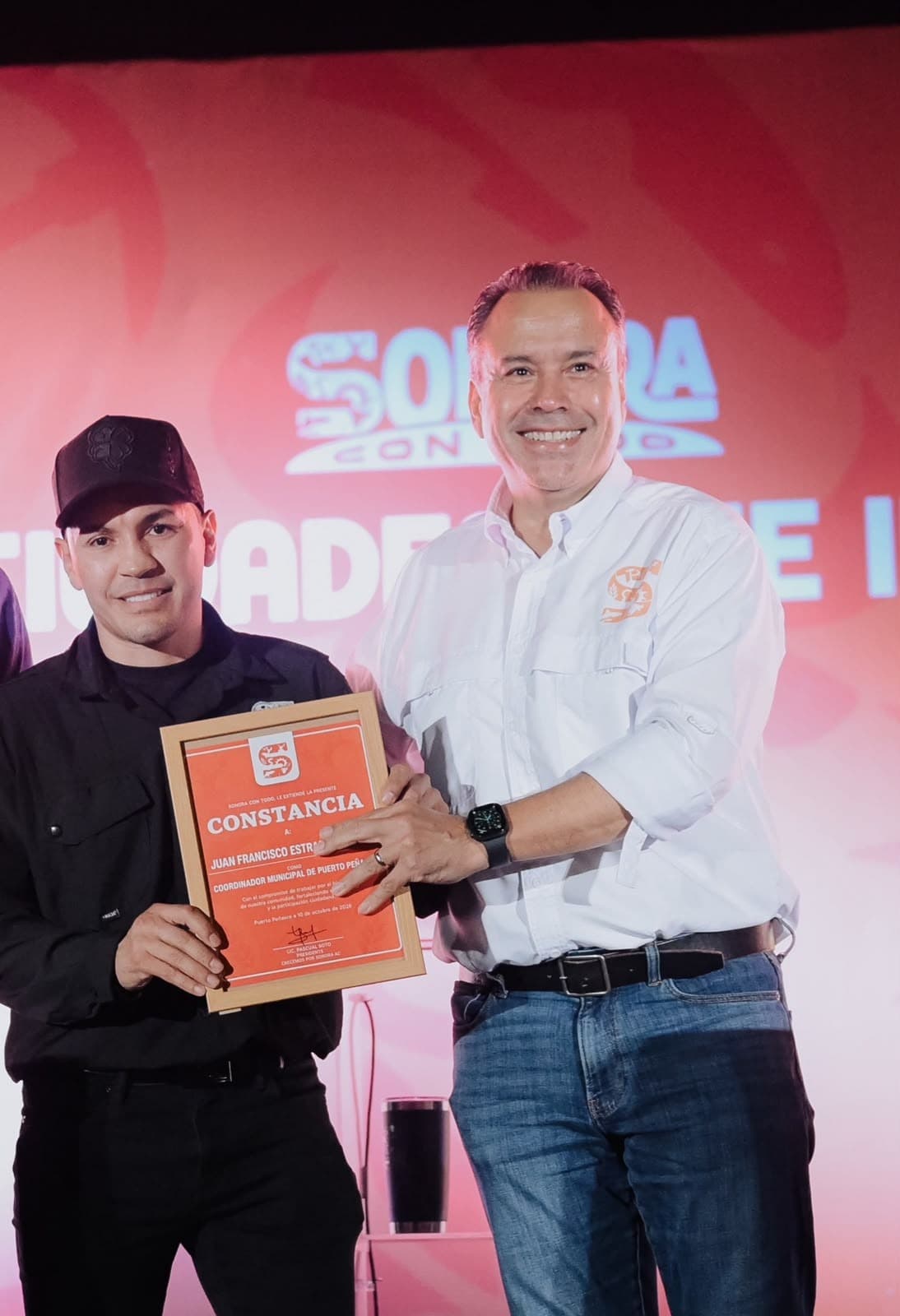Se suma boxeador Francisco “Gallo” Estrada a “Sonora con Todo” y a “Toño” Astiazarán
