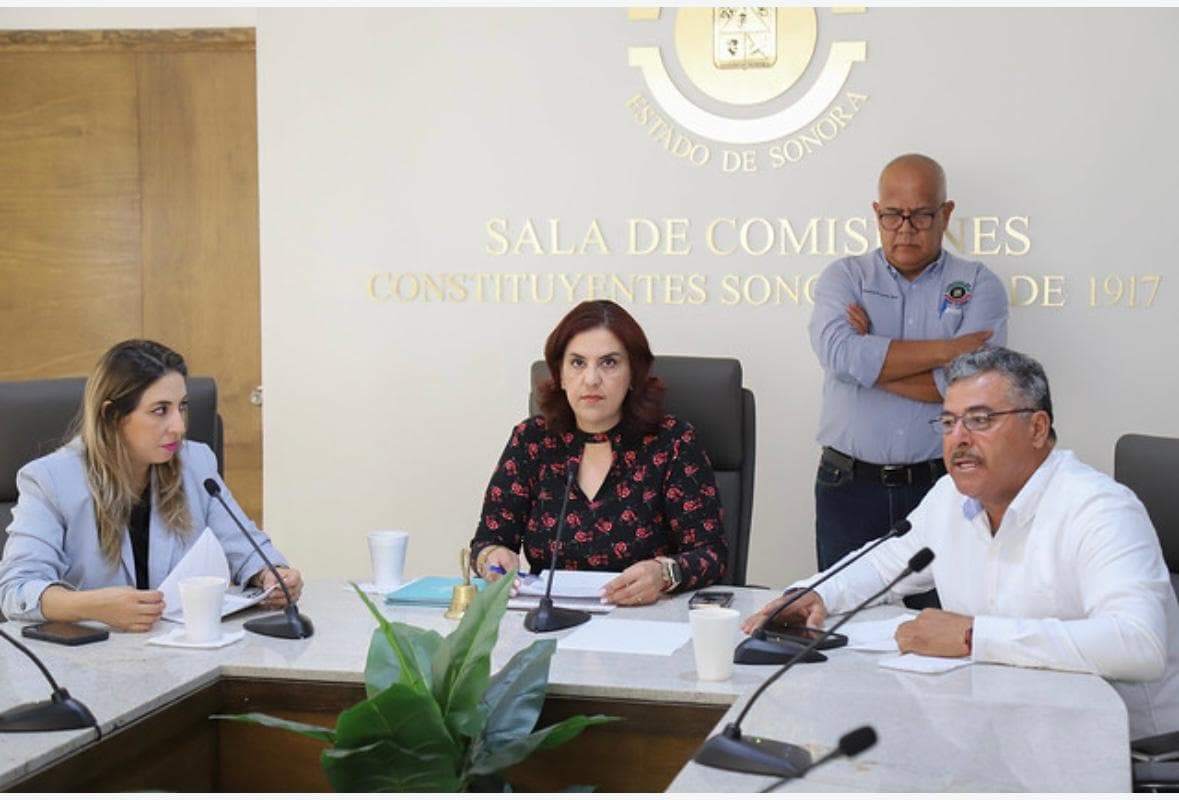 Celebra sesión ordinaria Mesa Directiva de la Diputación Permanente