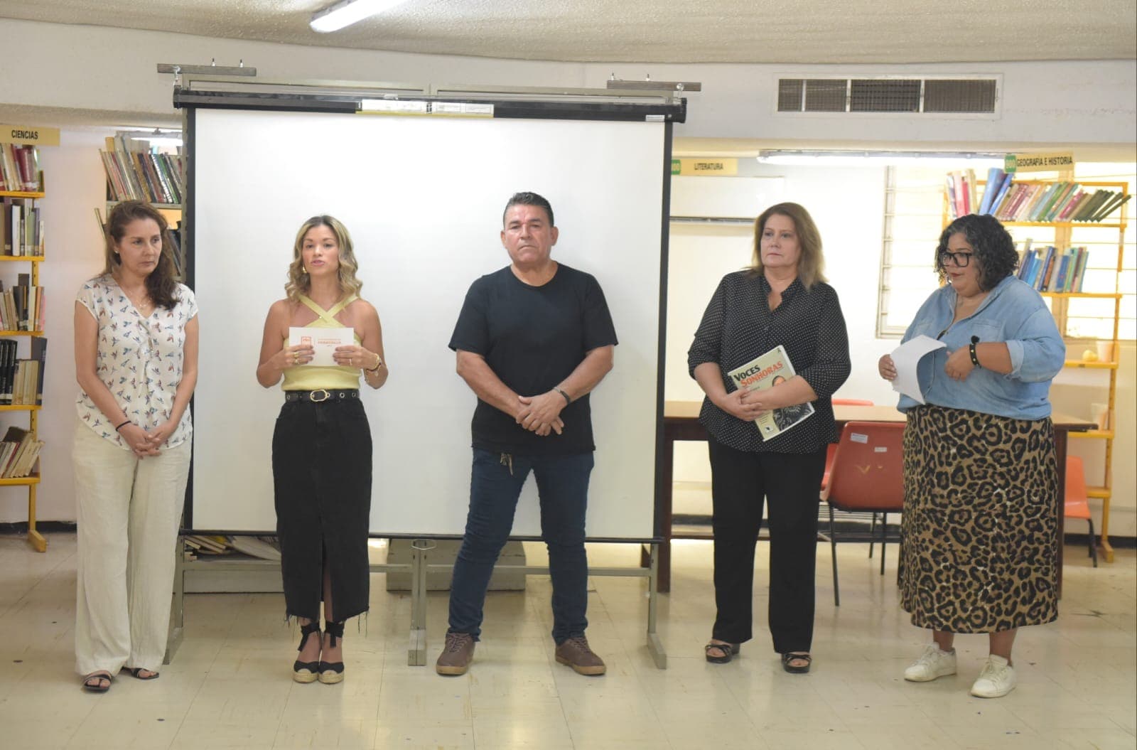 Honran legado personal y literario de la poeta Laura Delia Quintero