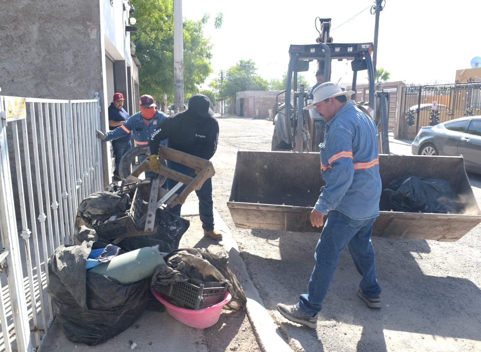Gobierno de Hermosillo retira 50 toneladas de descacharre
