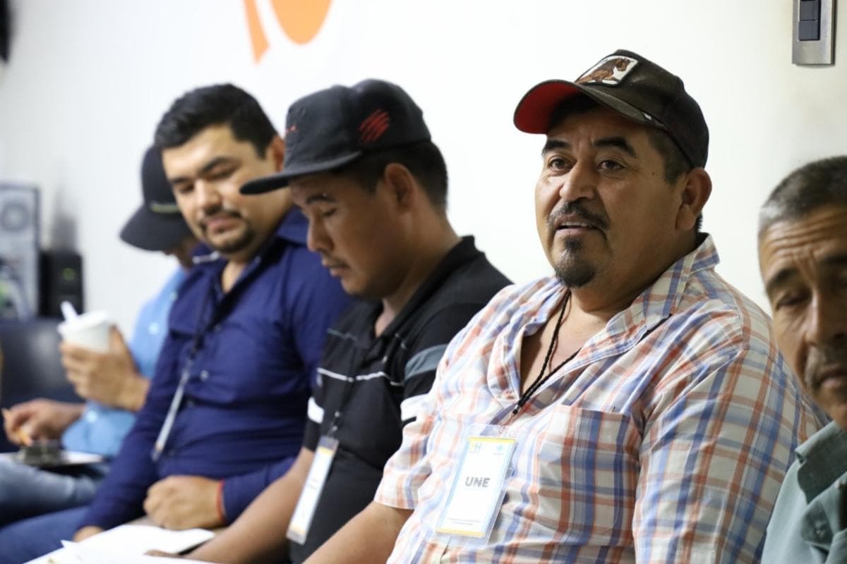 Capacitan a operadores y concesionarios para prevenir acoso en transporte público