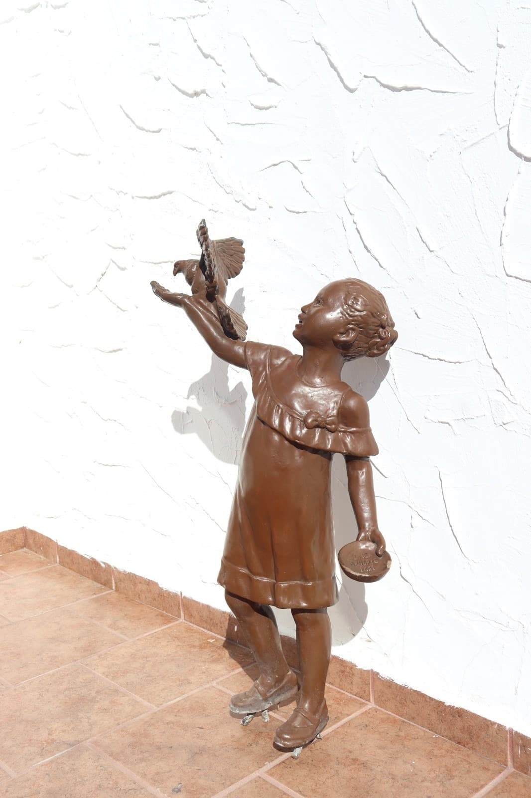 Gobierno de Hermosillo resguarda escultura “Niña con Paloma”
