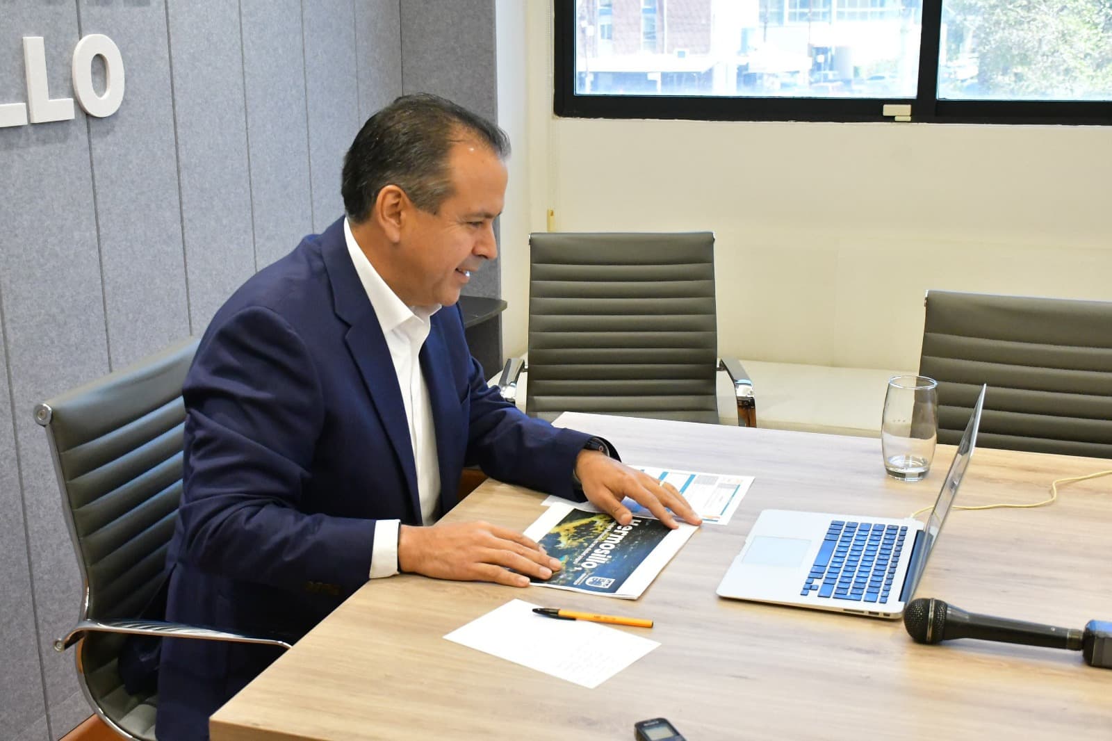 Es Hermosillo ejemplo de innovación en alumbrado público con energía limpia: Toño Astiazarán
