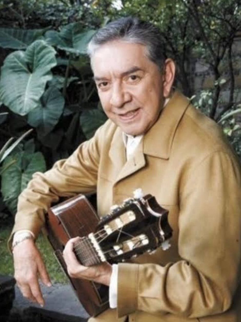 Merecido homenaje a Marco Antonio Muñiz