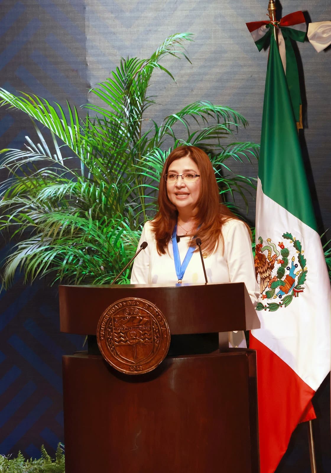 Asume Dena María Camarena Gómez la Rectoría de la Universidad de Sonora