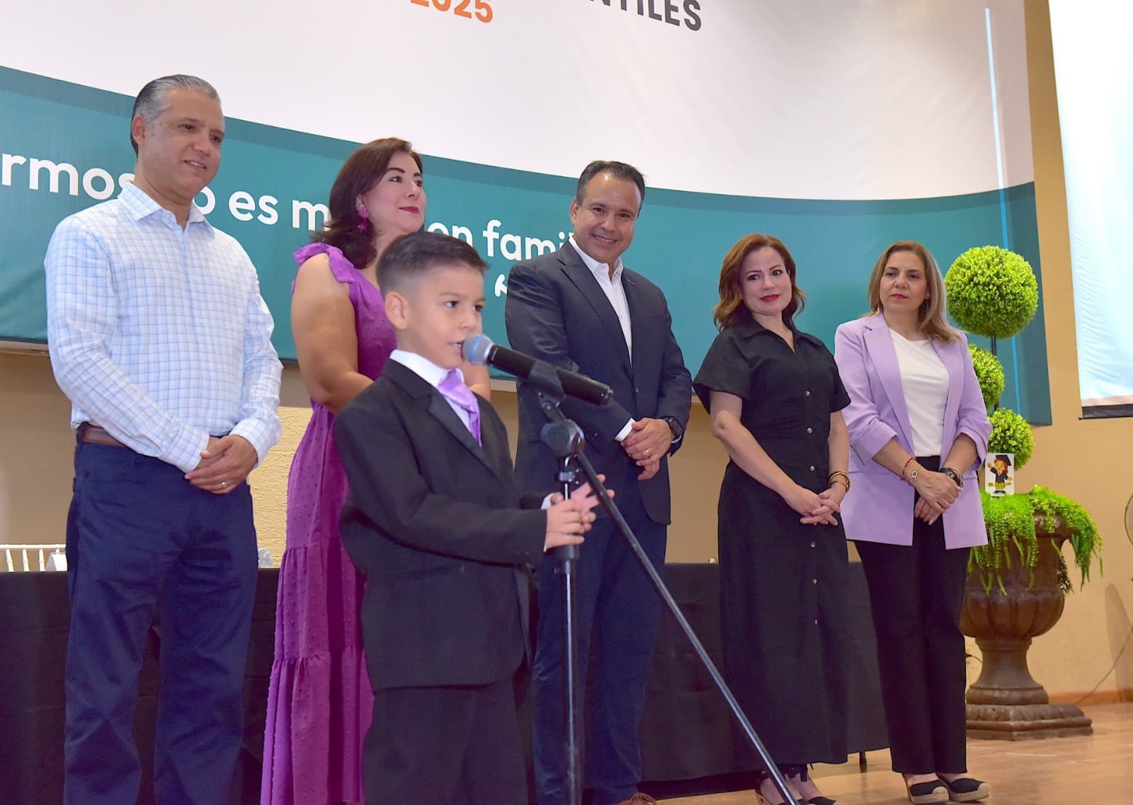 Reafirma alcalde Toño Astiazarán compromiso con la niñez hermosillense