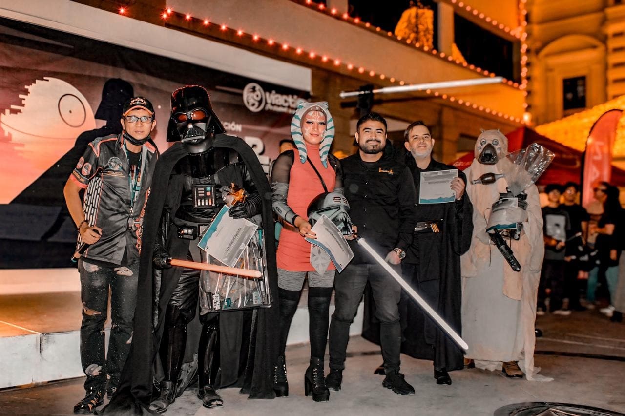 Familias hermosillenses viven una Víactiva al estilo Star Wars