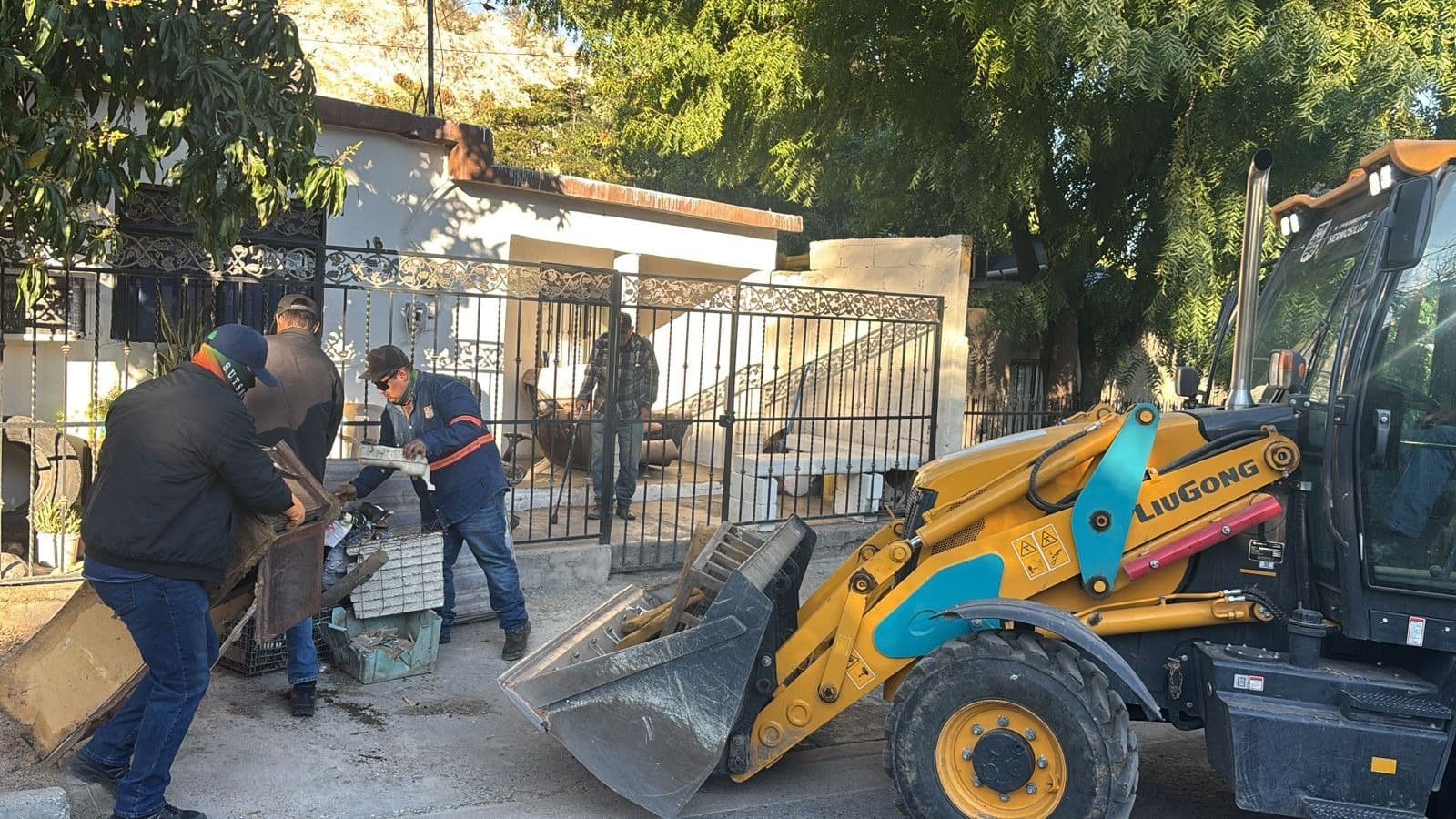 Retira Ayuntamiento de Hermosillo ocho toneladas de descacharre en La Rinconada