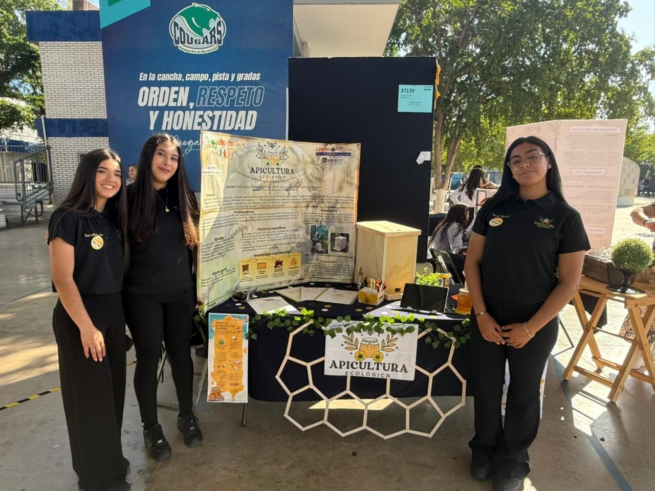 Estudiantes de Cecyte obtienen plata y bronce en Infomatrix Sonora 2026