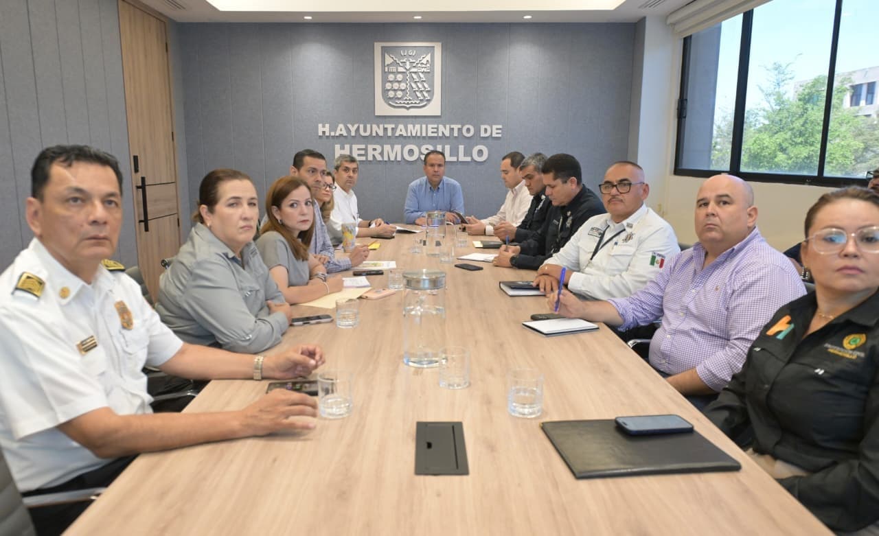 Toño Astiazarán coordina operativo integral de seguridad y vigilancia para Fiestas del Pitic 2026