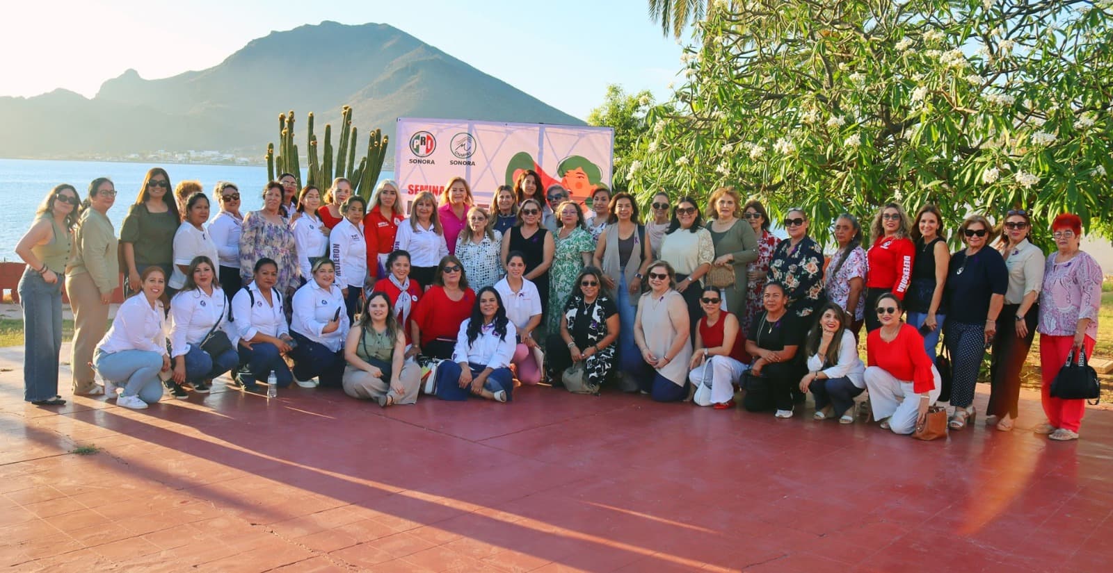 La política necesita de mujeres preparadas, informadas y comprometidas con sus comunidades: Lupita Soto, presidenta del PRI-Sonora.