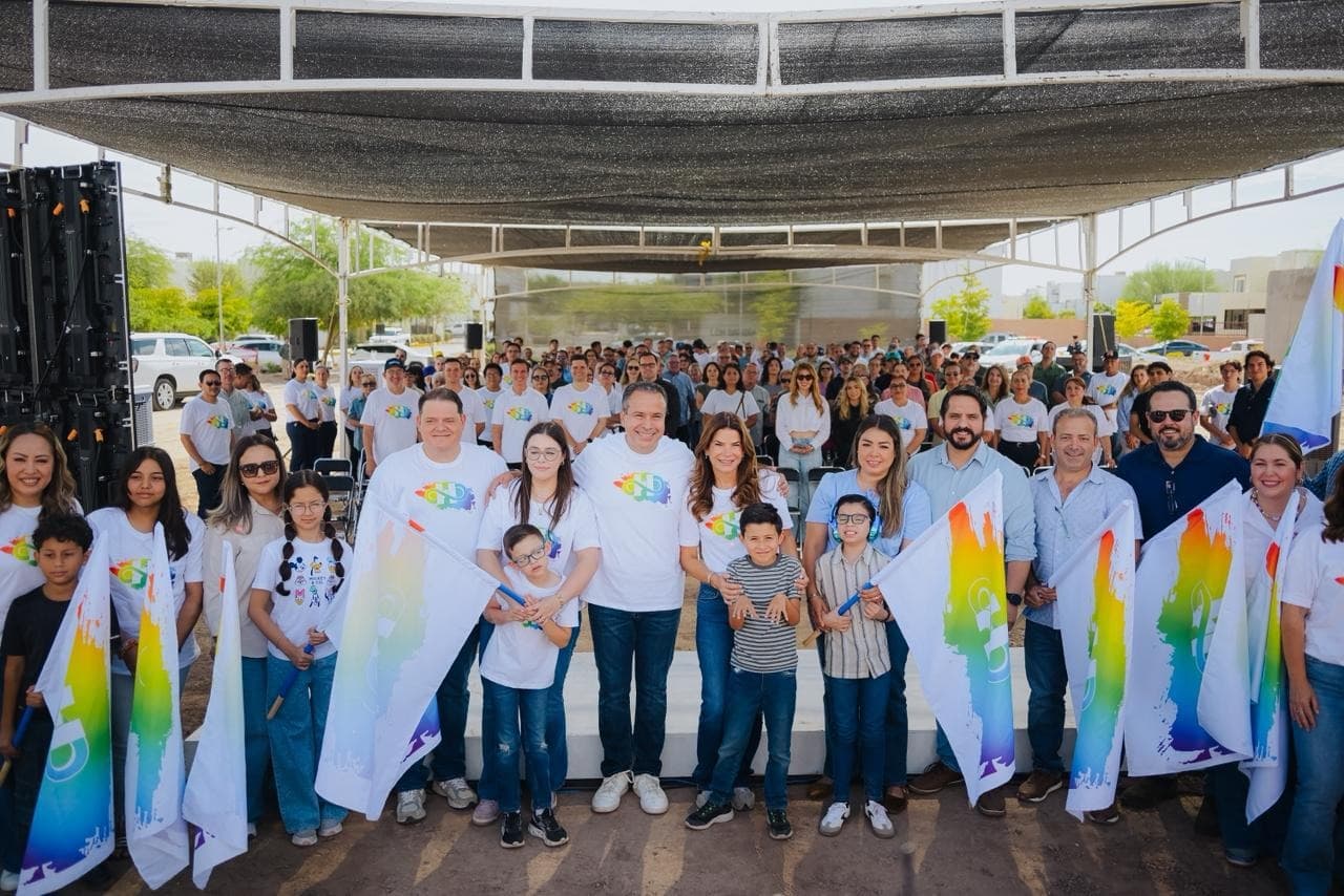 Alcalde Toño Astiazarán y Patty Ruibal inician construcción de Parque para Niñas y Niños con Autismo