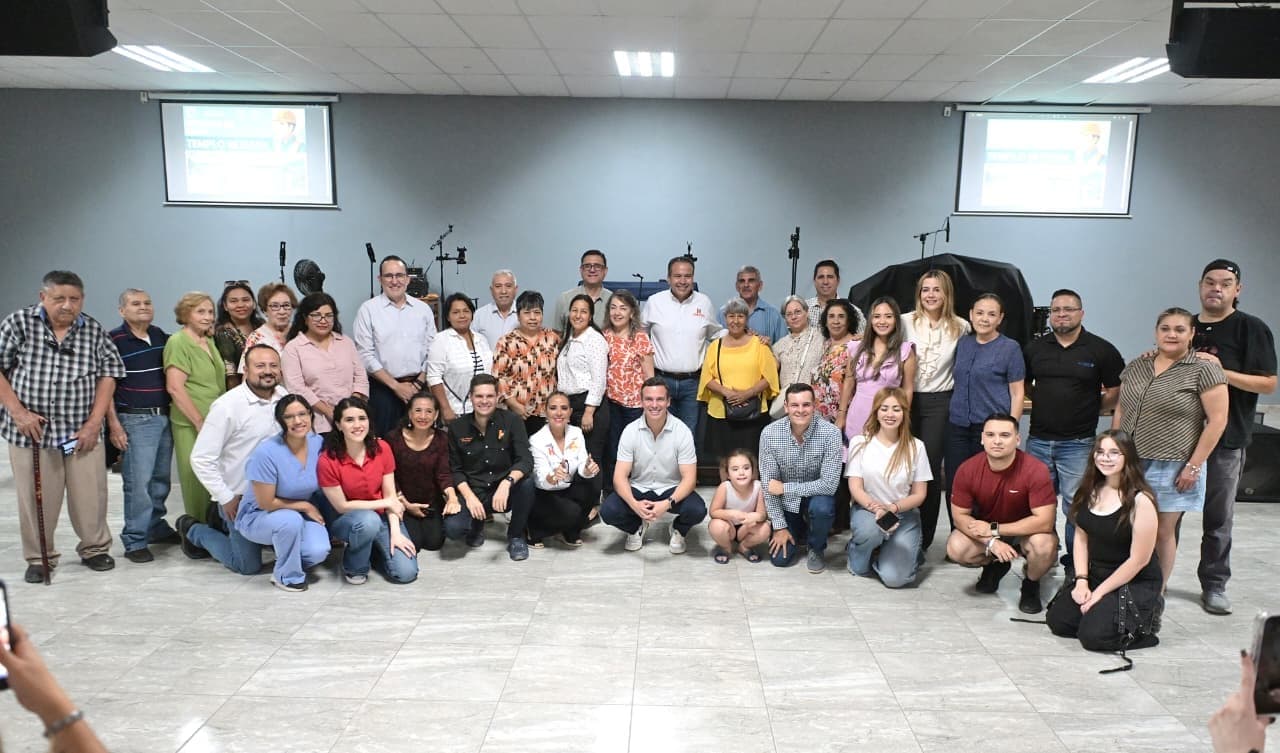 Toño Astiazarán cumple con obra a la comunidad de la iglesia Betesda